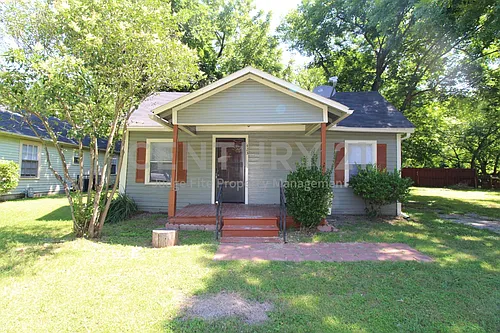 423 Dr Martin Luther King Jr Blvd Photo 1