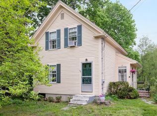 130 Main St, Topsfield, MA 01983