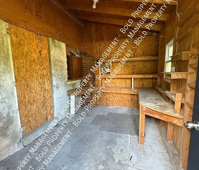 493 Mohrsville Rd — Photo 17