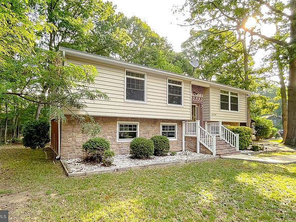 2nd image of 21648 Atalanta St