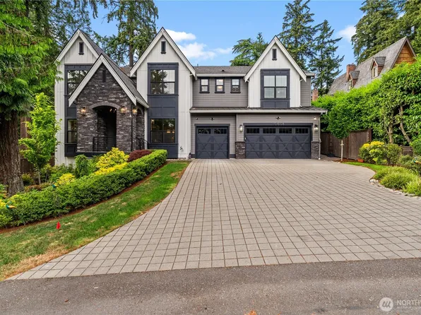 10668 SE 32nd Street, Bellevue, WA 98004