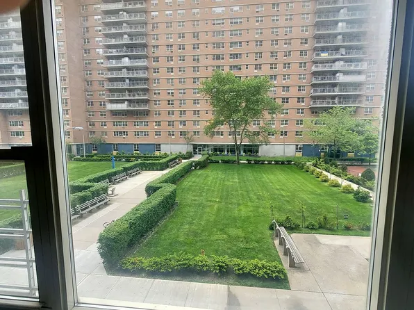 2928 W 5th St APT 2H, Brooklyn, NY 11224