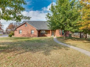 3141 SW 6th St, Newcastle, OK 73065