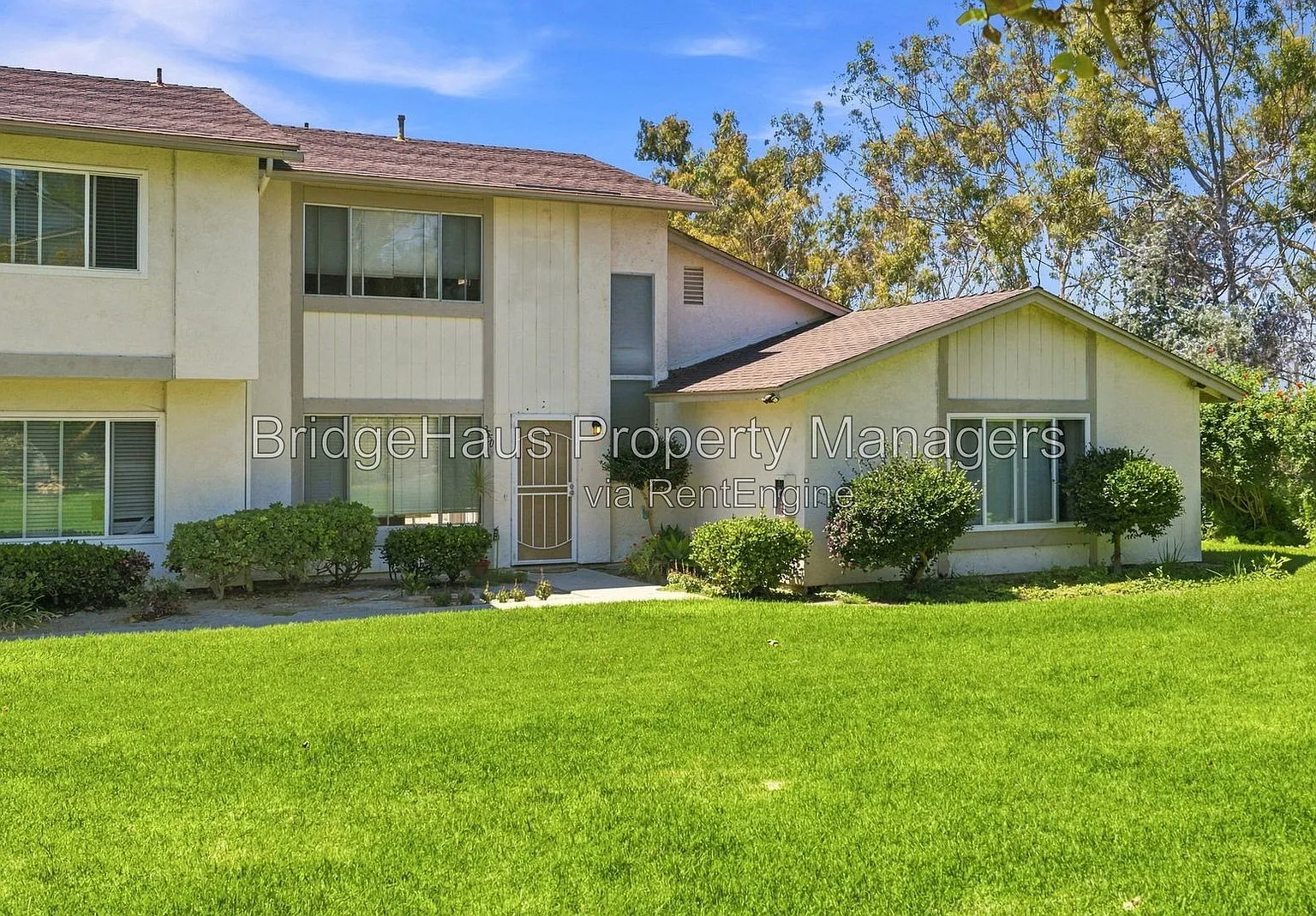 2 bed, 1.5 bath, 1000 sqft, $2,995 — Photo 1