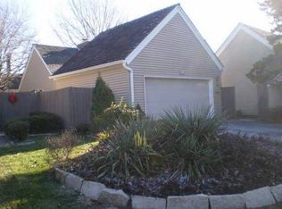 10233 Lowell Ave, Overland Park, KS 66212