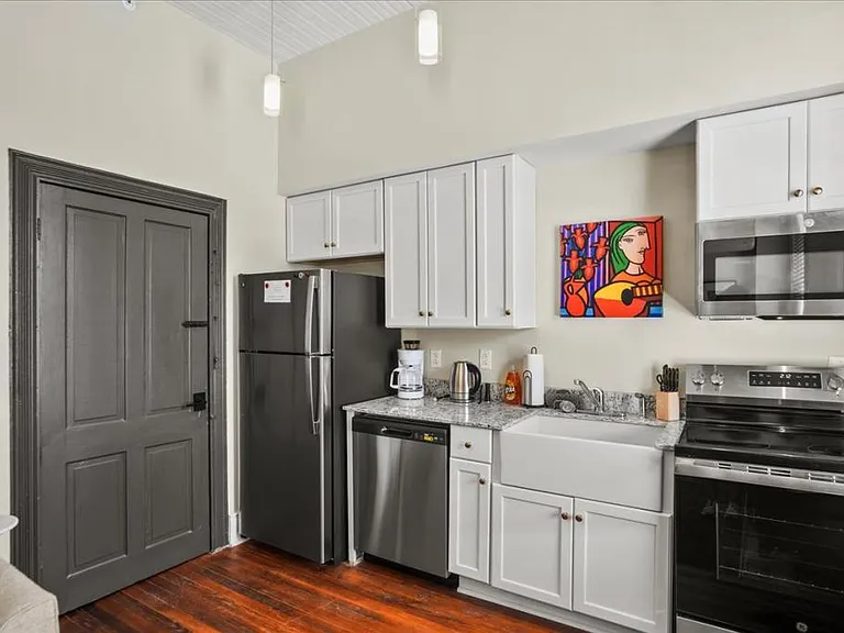 127 W Evans St — Photo 9