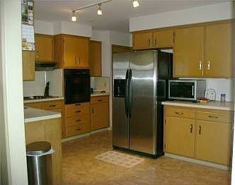 2nd image of 30022 Winsor Dr