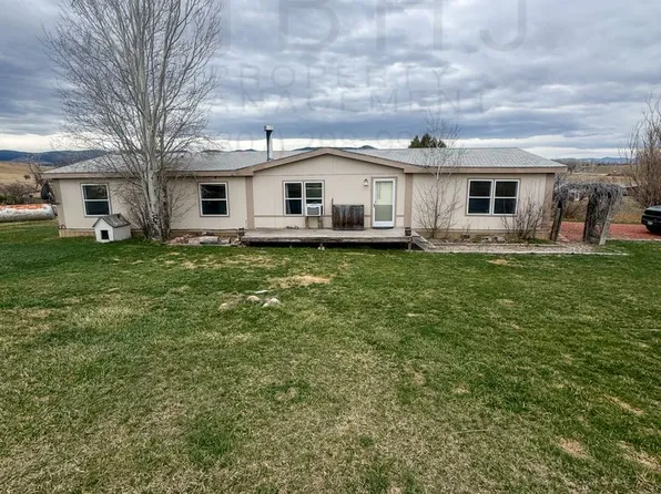 160 Upper Prairie Dog Rd, Banner, WY 82832