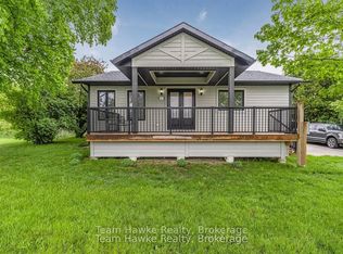 969 William St, Midland, ON L4R5E3