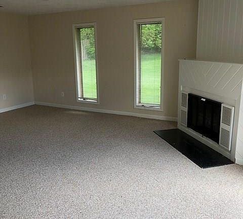 5th image of 3073 Glengarry Dr