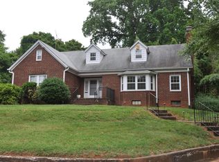 2729 Park Rd, Charlotte, NC 28209