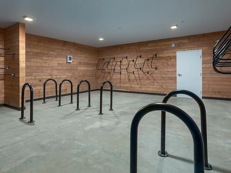 7550 N Lombard St — Photo 46