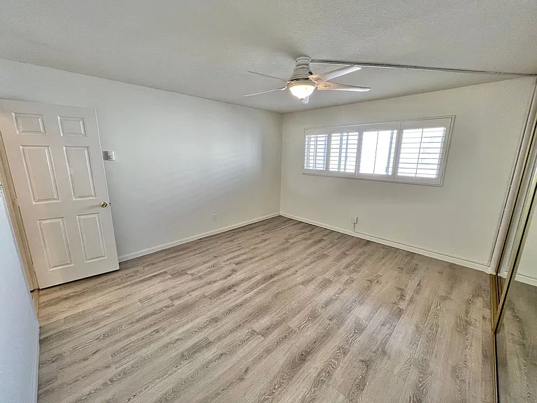 3609 E 2nd St #403 — Photo 11