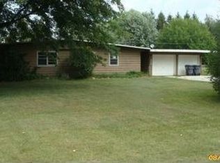 1535 Maiden Ln, Saint Joseph, MI 49085