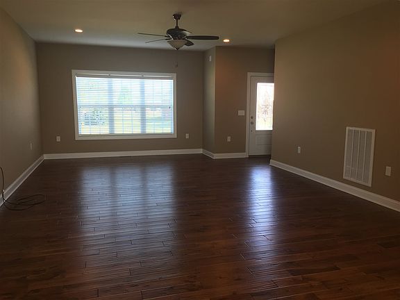 5th image of 432 Fonso Cir