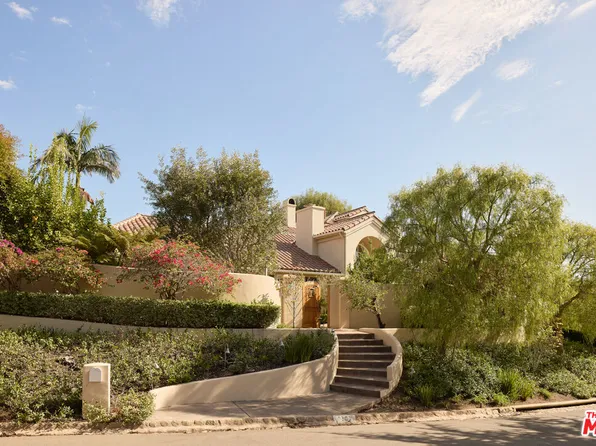 1300 Monaco Dr, Pacific Palisades, CA 90272