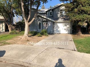 802 E Chickadee Ct, Fresno, CA 93730