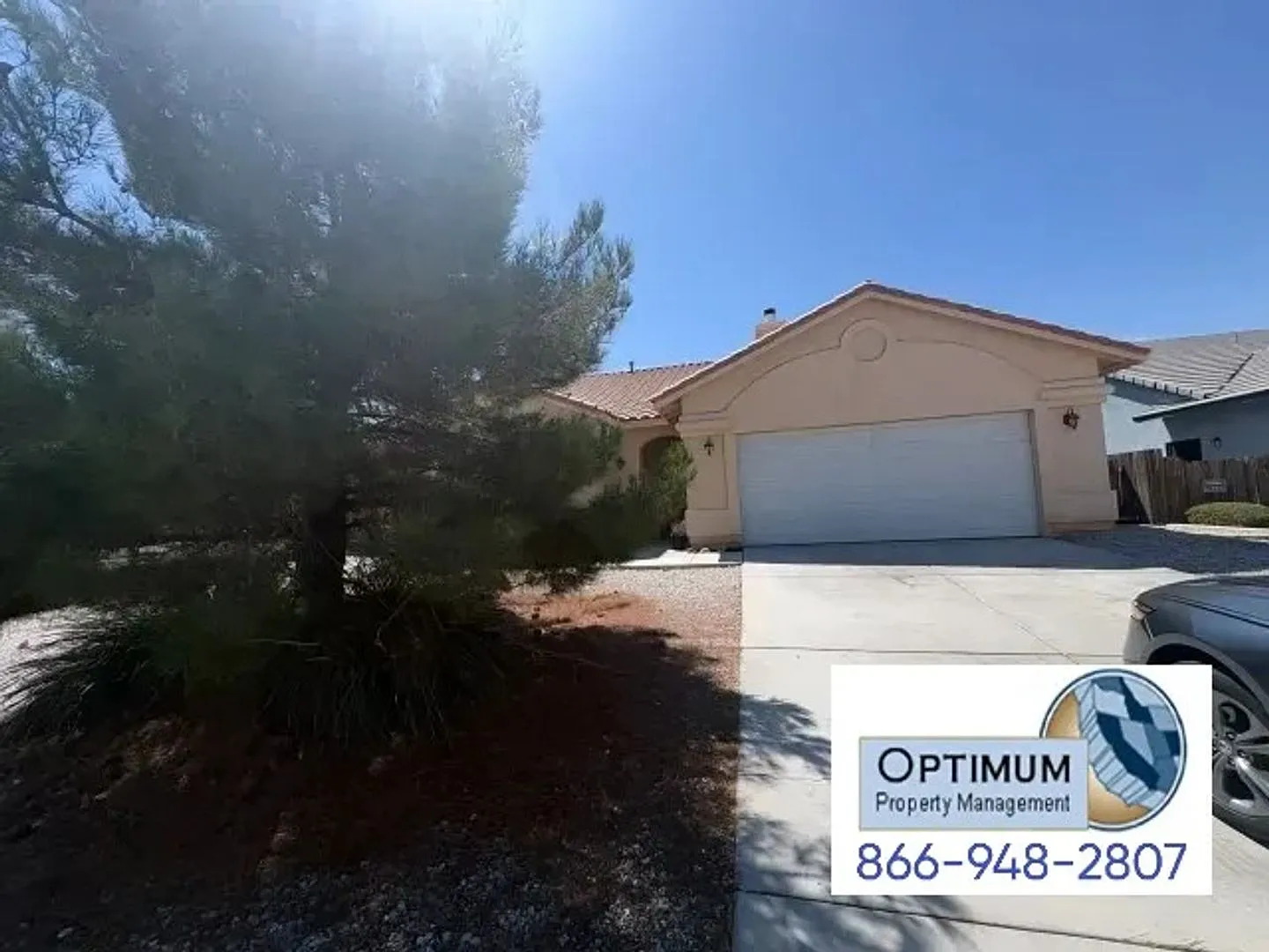 Beautifully Refreshed Victorville Home — Photo 2