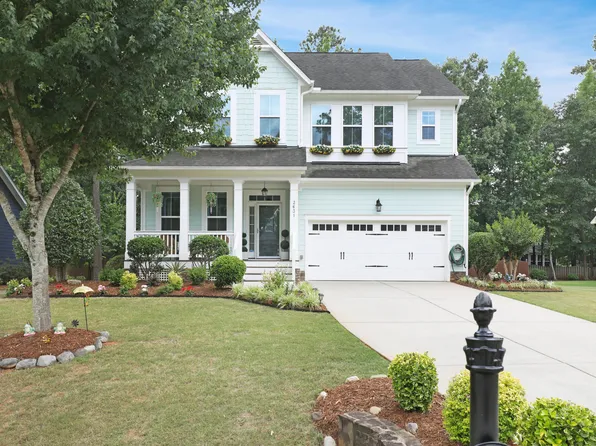 2631 Brighton Bluff Dr, Apex, NC 27539