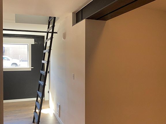 Ladder to loft