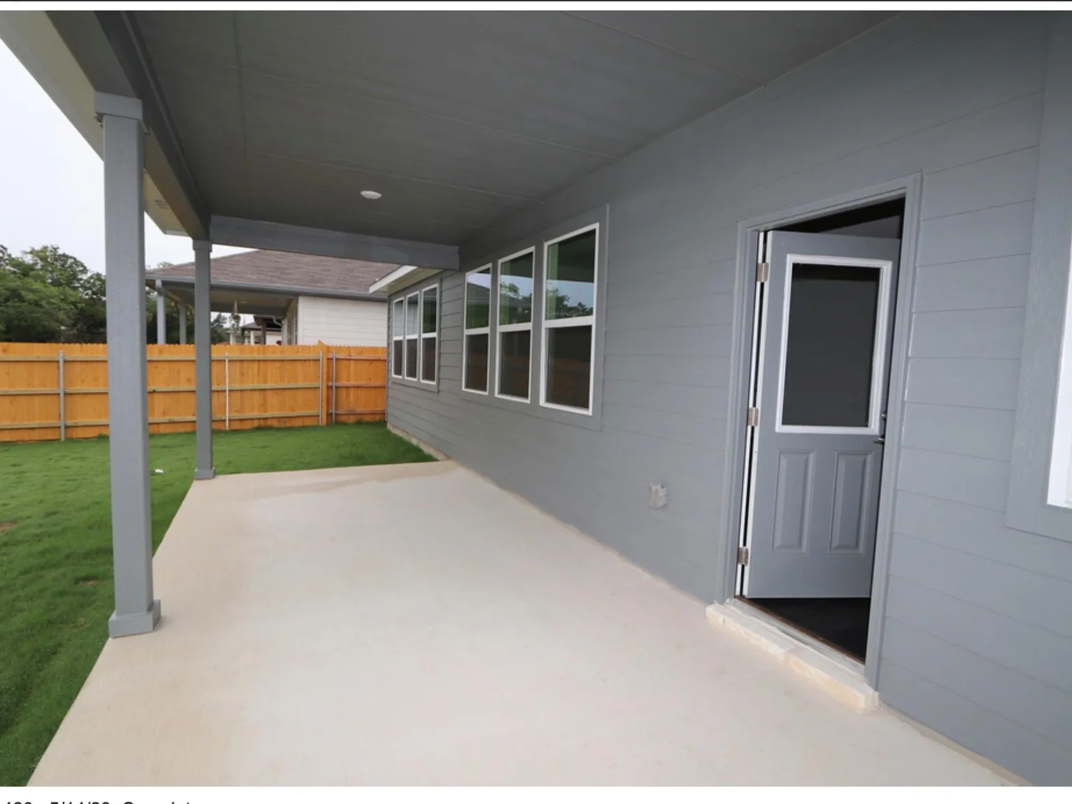 4 bed, 2.5 bath, 2910 sqft, $2,599 — Photo 4