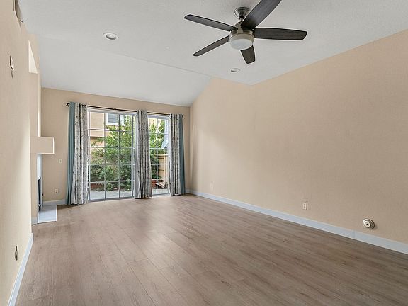 4th image of 2419 Mira Monte Ct