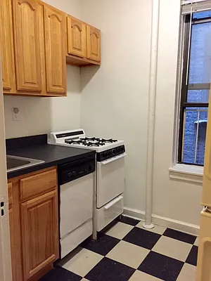 Rented by AJ Clarke | media 17