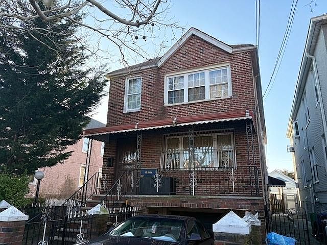 1st image of 1240 E 48th St