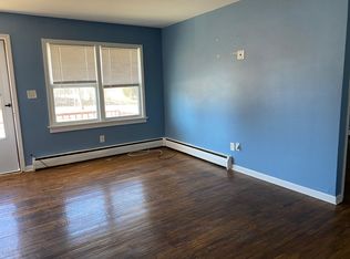 2321 Salem Blvd #1, Zion, IL 60099