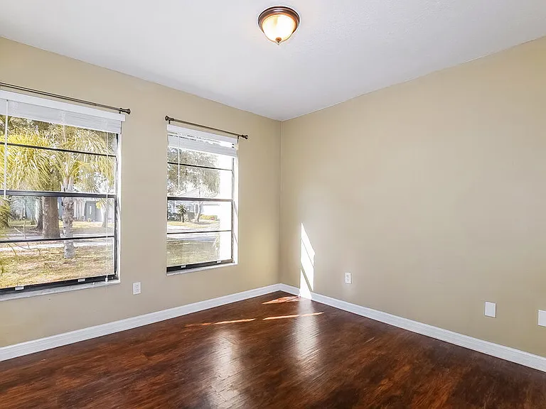 1345 Bridlebrook Dr — Photo 13