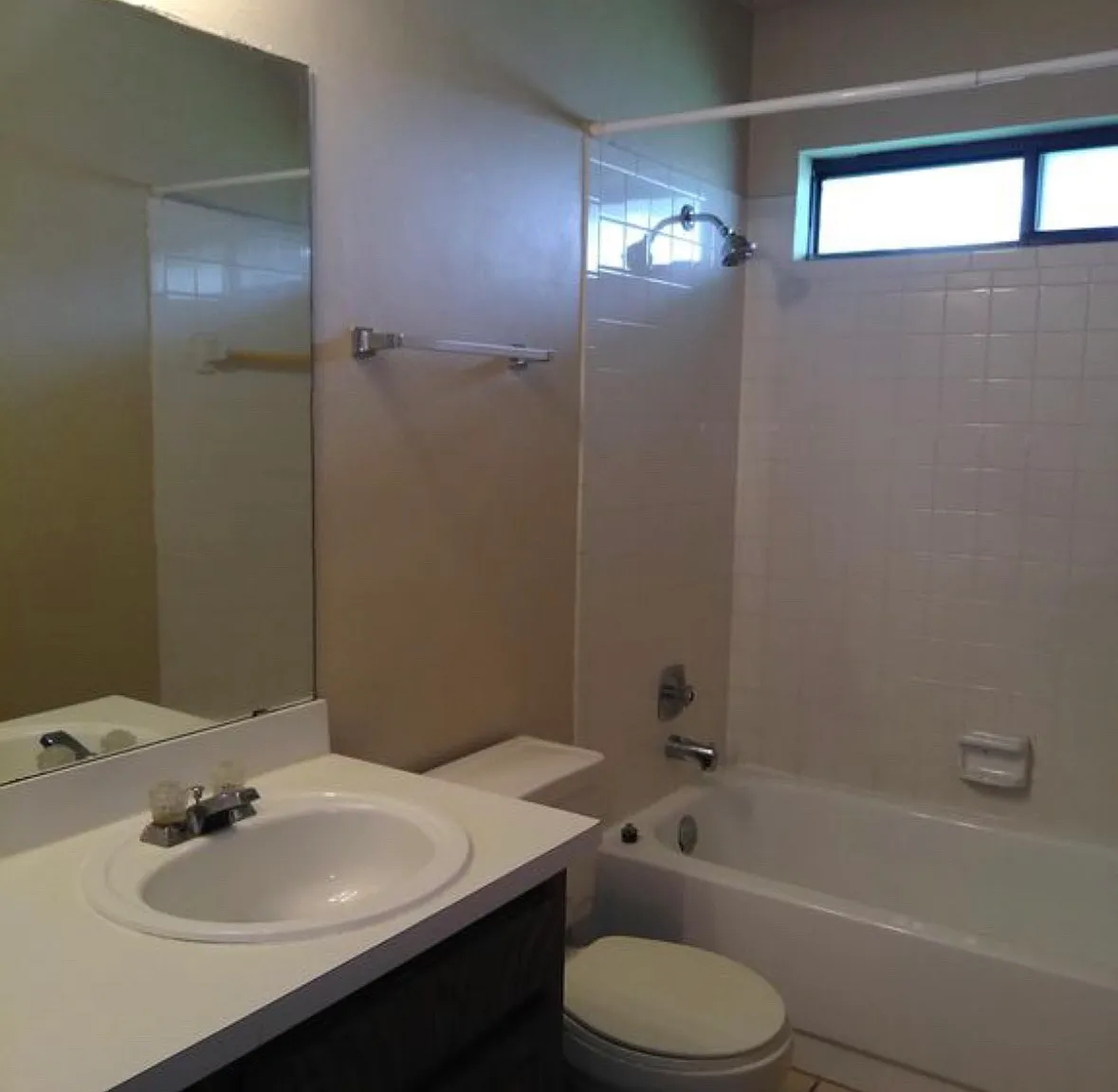 2 bed, $1,250 — Photo 4