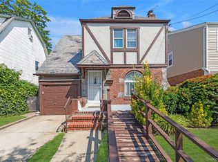 203-15 100th Avenue, Hollis, NY 11423