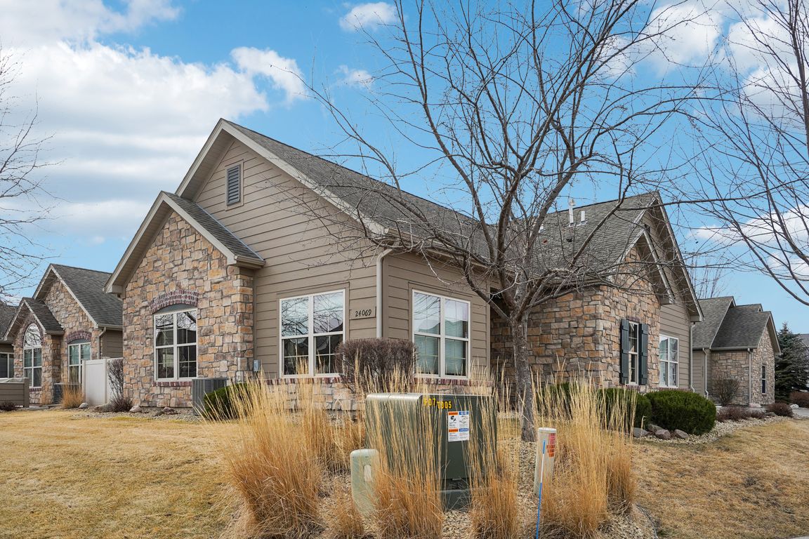 114271-108299 - 24069 Rivers Edge Rd, Rogers, MN 55374-001-1.jpg