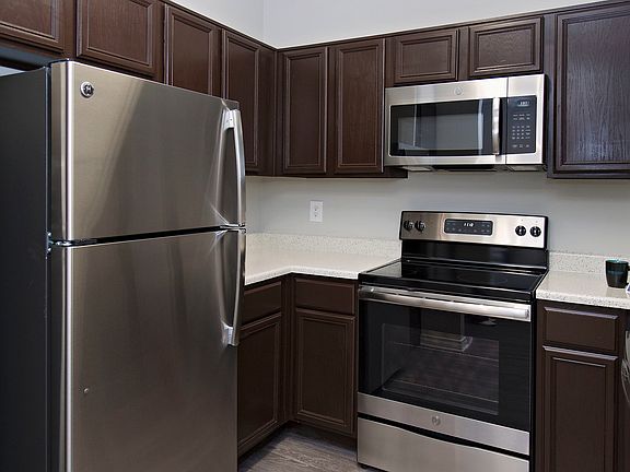 2nd image of 1420 W McDermott Dr APT 1014