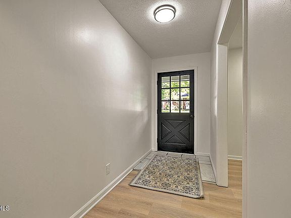 2nd image of 201 Coralwood Dr