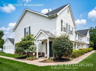 6403 Sleepy Meadow Blvd W, Grove City, OH