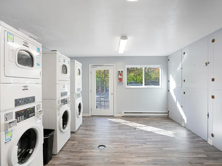 29 Devon Ct — Photo 12