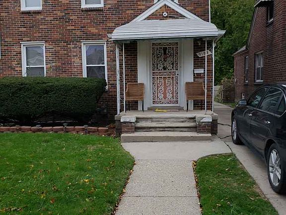 3rd image of 9188 Hartwell St