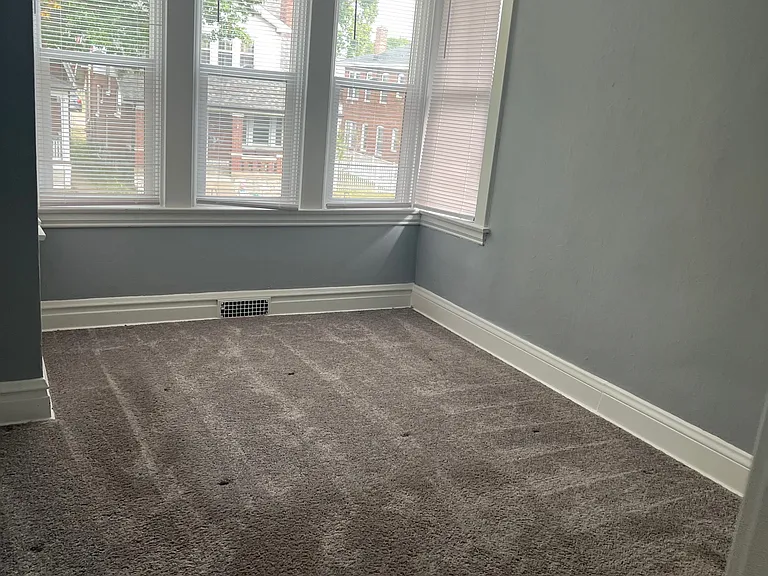 5004 Murdoch Ave #2 — Photo 5