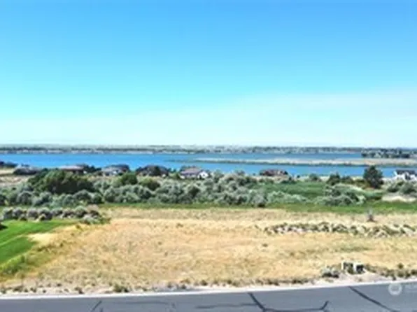 8266 Dune Lake Road SE, Moses Lake, WA 98837