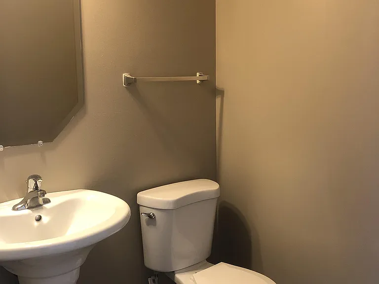 754 Thornbury Ct #1 — Photo 7