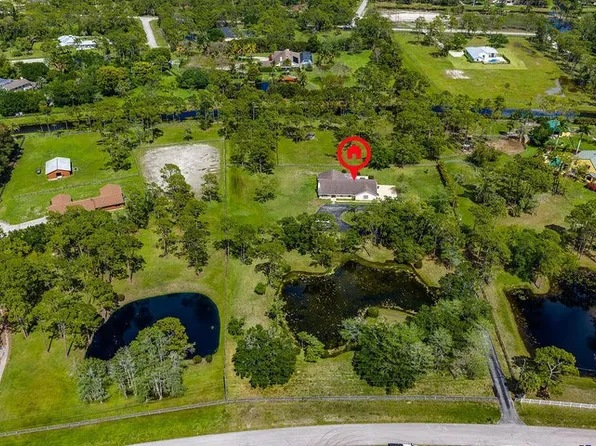 5562 Reynolds Rd, Lake Worth, FL 33449
