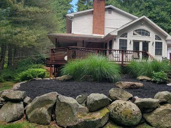 852 Hunters Rd, Mohnton, PA 19540