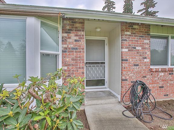 2nd image of 13617 107th Avenue Ct E
