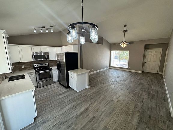 5th image of 768 E Stottler Pl