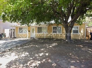 2017 Robert Way, Sacramento, CA 95825