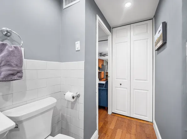 305 East 40th Street image 13 of 19