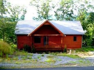 1717 Sheep Cliff Rd, Hiawassee, GA 30546