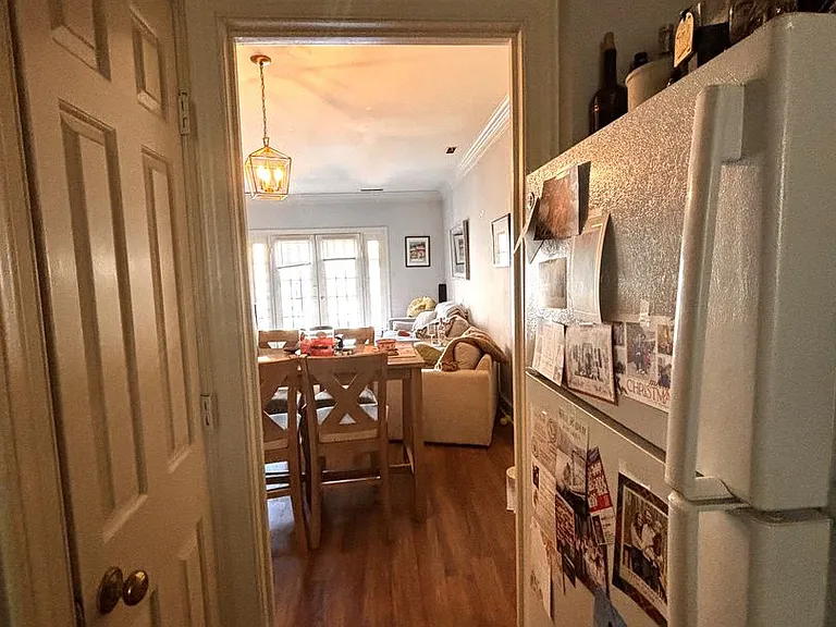 211 Oronoco St — Photo 9