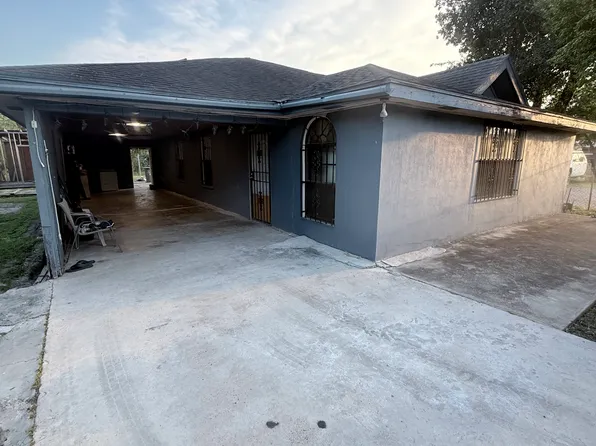 2305 Lusby St, Mission, TX 78574
